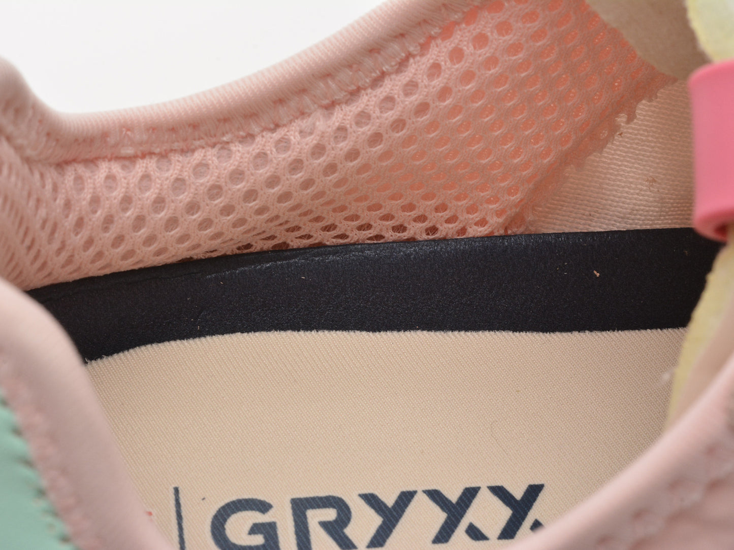 Pantofi sport GRYXA albi, 40061W, din material textil