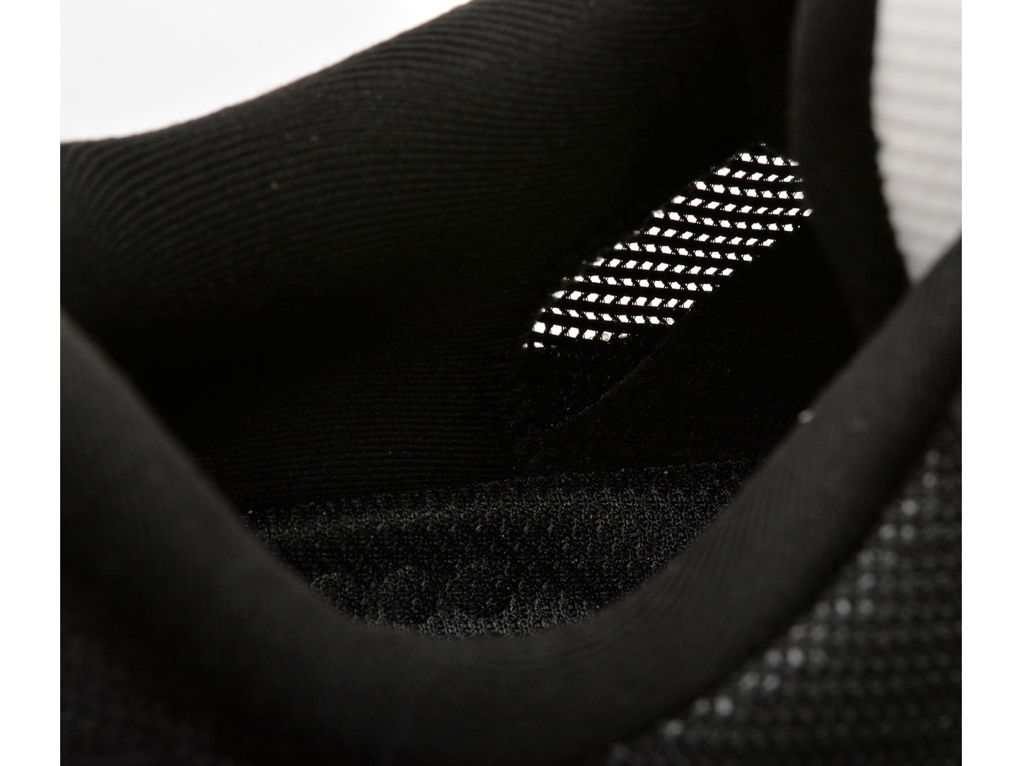 Despre produsul Pantofi sport GRYXA verzi, 24122, din material textil