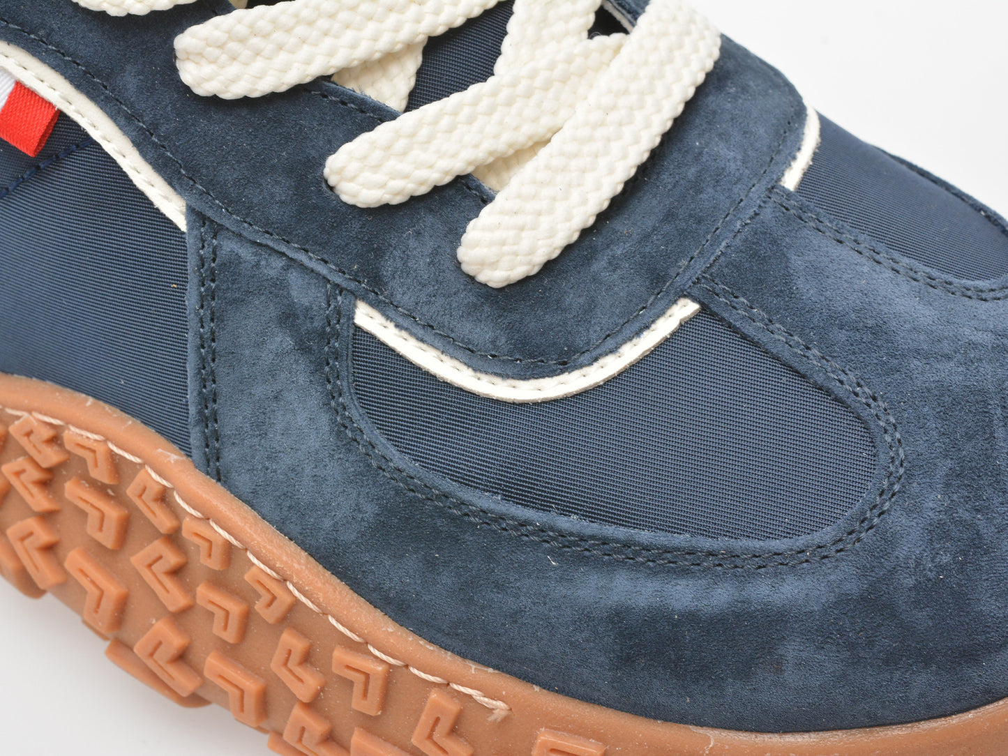 Pantofi sport GRYXA maro, 2106, din material textil