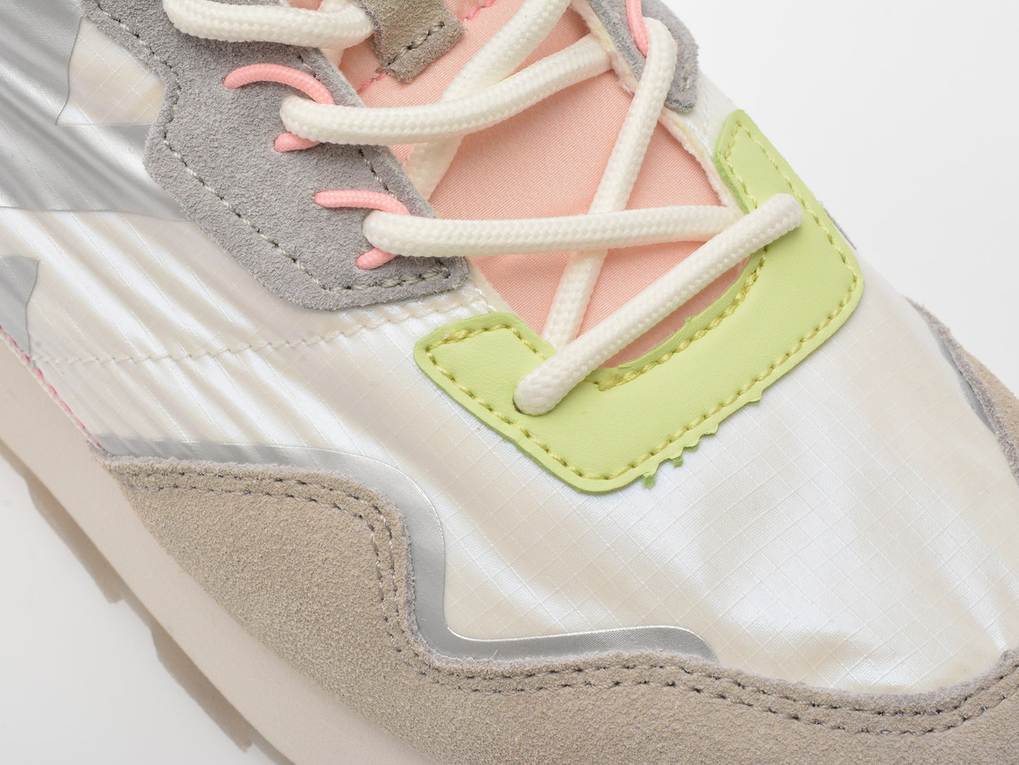 Pantofi sport GRYXA albi, 40061W, din material textil