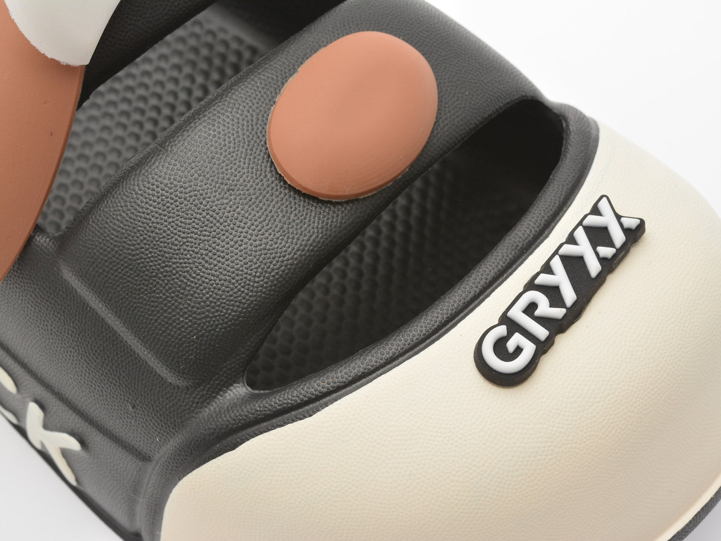 Papuci GRYXA negri, 5071, din pvc